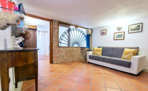 CENTER HOUSE - Apartment with Balcony Ortigia Wifi
